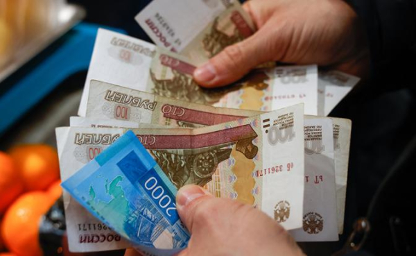 Побольше налички в карманах — и на атаки украинских дронов можно не обращать внимания